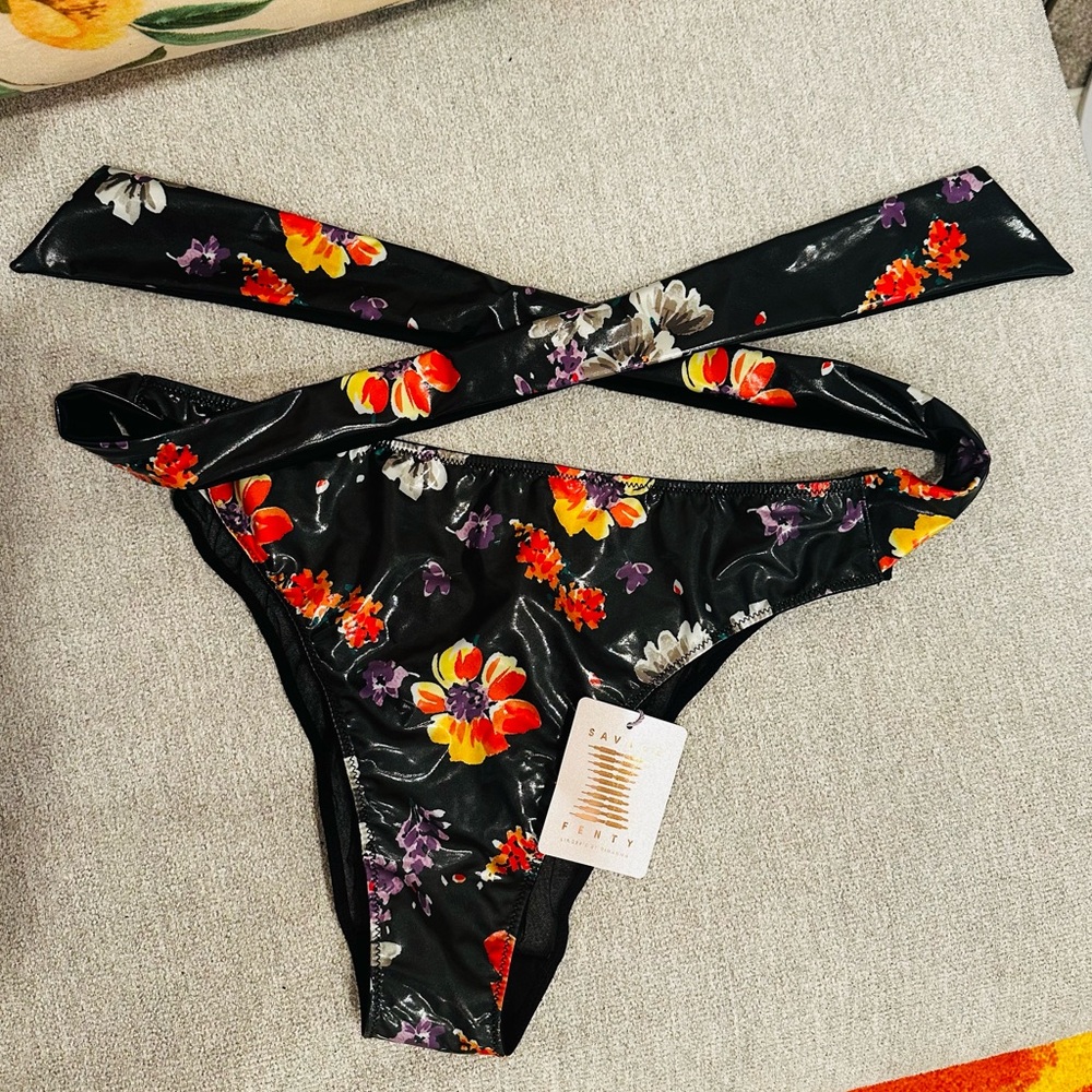 *NEW* Savage x Fenty Bottoms
